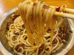-地道战卤粉(名牌大厦店)