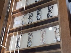 -一代眼镜·蔡司配镜(浦东大拇指广场店)