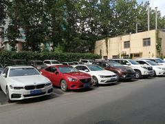 -保利大厦-停车场