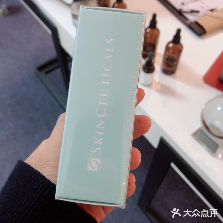 店里的仪器都是从德国进口的