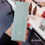 店里的仪器都是从德国进口的