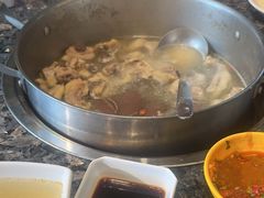 -一席地·本地鸡窝·杭帮鸡火锅(萧山银隆百货店)