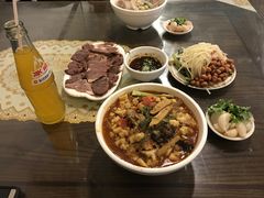 -一间楼牛羊肉泡馍馆(东一路店)
