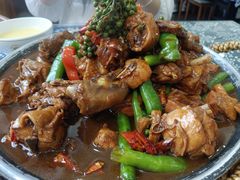 -八两八金·莱芜特色炒鸡(市南漳浦路店)