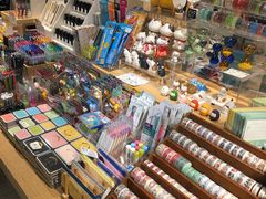 -猫的天空之城概念书店(苏州诚品店)