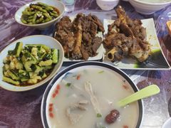 -江湖亮亮蒸虾大排档烤全羊清真(武汉总店)