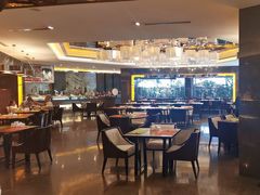 -岷山饭店-芝芝自助餐厅