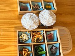 -勺子米线·云南传统小吃市集(四方街店)