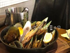 美式铁板蓝口贝-小火花·干式熟成牛排馆Spark SteakHouse(剑桥郡店)