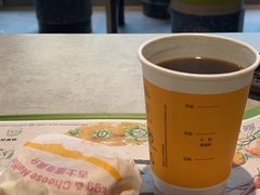 -麦当劳(静安寺店)