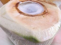 -亚龙湾亚泰商业街