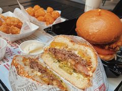 -The Habit Burger Grill 哈比特汉堡(爱琴海店)