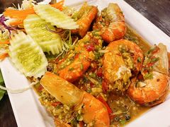 -J Daeng Seafood