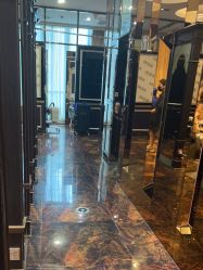 点击看大图 -八佰伴8008星级形象店