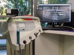 -马泷齿科·皓康门诊(尚都SOHO店)