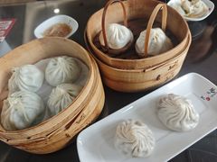 蟹黄包-锡笼记·无锡小笼(方塔店)