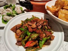 -关东小磨东北菜(漕河泾印象城店)