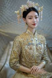 -莫小姐婚纱