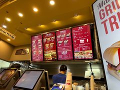 -The Habit Burger Grill 哈比特汉堡(爱琴海店)