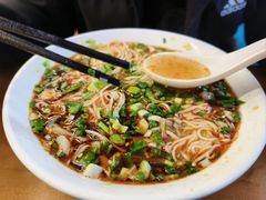 -伊京轩兰州牛肉面(闹市口店)