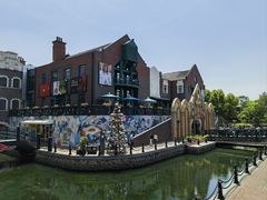 -钟书阁(松江泰晤士小镇店)