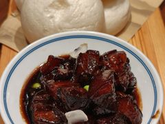 酒酿馒头红烧肉-四灶儿·2005地道杭帮菜(杭州鼓楼1店)