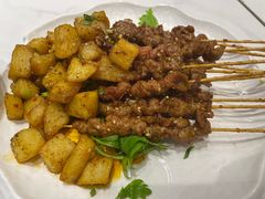 -犇逸·乐山跷脚牛肉·四川现炒(览海店)