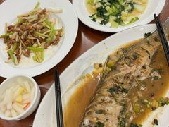 -漁耕小厨农家院(武当山店)