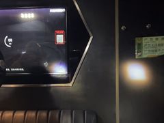 -魅KTV·AI辅唱(簋街店)