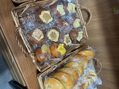 -yeast面包店