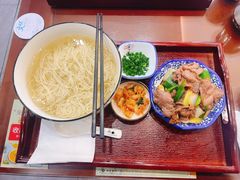 -百年老字号·观振兴蟹黄面·三虾面·苏式面(观前街富仁坊巷店)