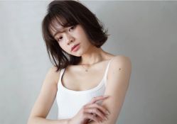-东方美妍小鹏造型