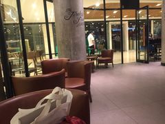 大堂-星巴克臻选(北京银泰店)