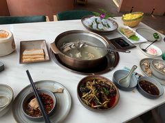 -喃喃椰·糟粕醋·椰子鸡火锅(七堡花园店)