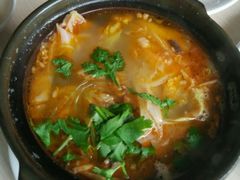 -闫家驴肉老店(华电一校店)
