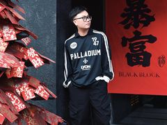 -溪岸路花鸟市场