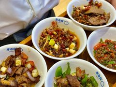 -李与白包子铺(桐梓林店)