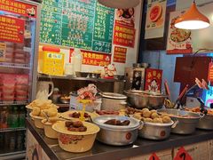 -柳州肥姨妈大骨螺蛳粉(老闵行店)