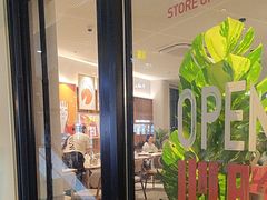 -必胜客(阿罗海店)