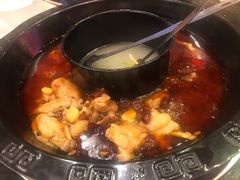 -重庆烧鸡公火锅(簋街店)