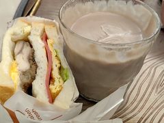 -Cafe on warm(丹霞店)