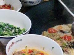 -印象老灶台三下锅·湘西本土原味菜(天门山索道店)