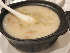 老上海浓汤黄鱼面-上海小南国(仲盛世界商城店)