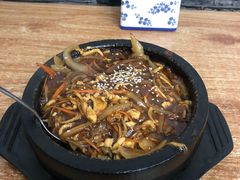 鸡肉拌饭-满都拉碳火烤肉(文苑路店)