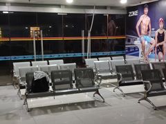 -小海豚国际游泳培训中心(浦东塘桥店)