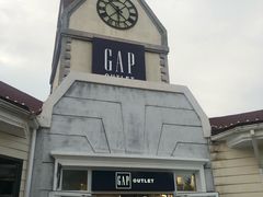 -GAP(王府井奥莱·香江小镇店)