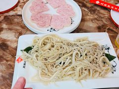 -吴铭怀旧火锅