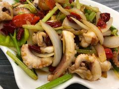 -覃记海鲜美食餐厅