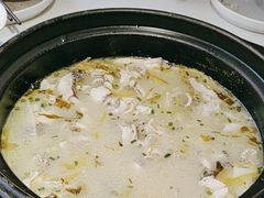 -周渝食惦酸菜鱼(青浦店)