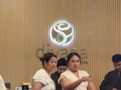 -迪瓦娜按摩和水疗中心